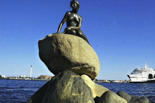Koupání s Malou mořskou vílou v Kodani bude velkým zážitkem. Foto: Jitka Kurellová
